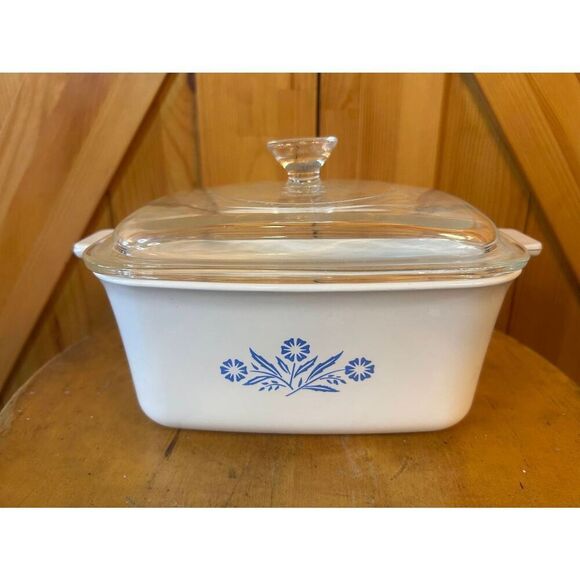 Vintage Corning Ware Cornflower 1 1/2 Qt Pyrex Casserole Dish (5012)